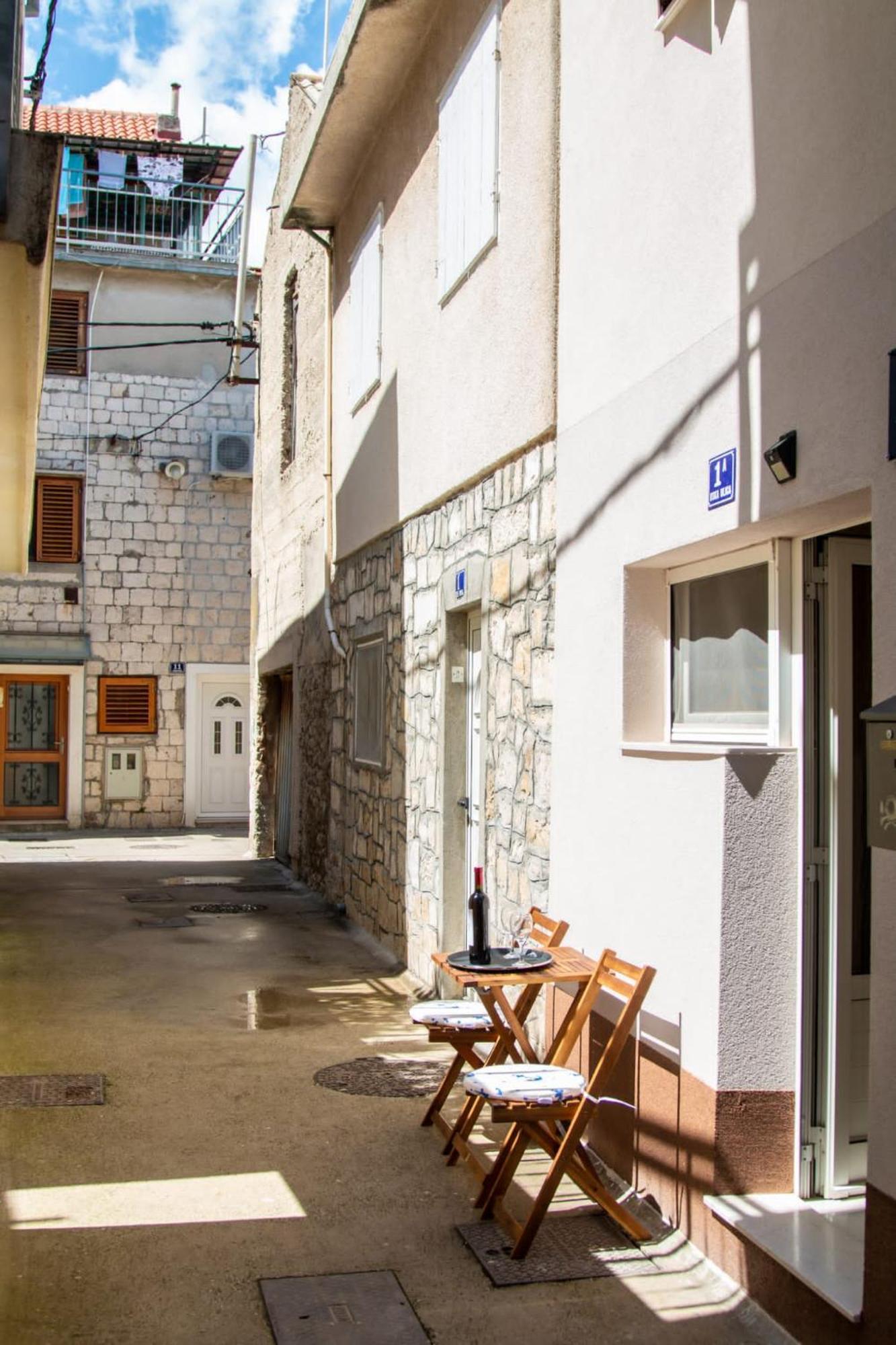 Studio Apartman Mirela Kastel Stafilic Kaštela Extérieur photo